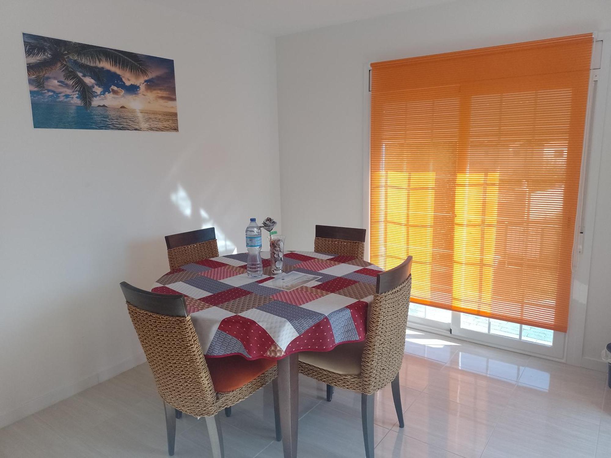 Gran Estudio De 50m2 Cerca Costa Brava