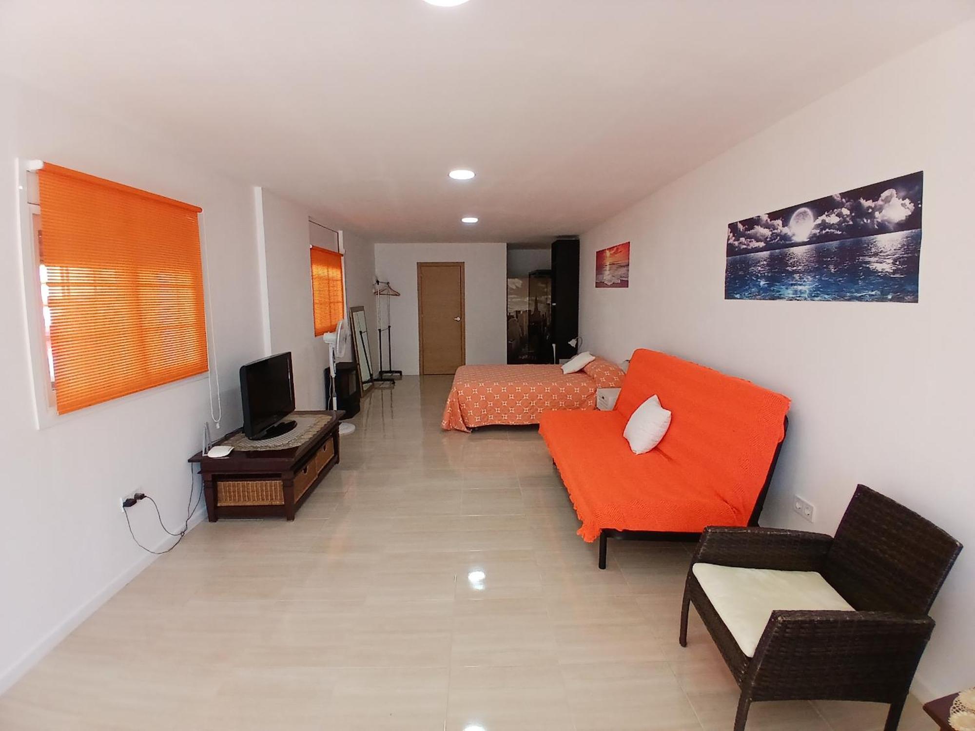 Gran Estudio De 50m2 Cerca Costa Brava